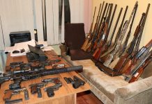 Кыргызстанцев в преддверии новогодних праздников решили обезоружить