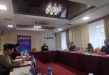 Бишкекте «Саясий жыл жыйынтыгы» аталышында тегерек стол өтүүдө