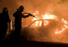 За сутки в Бишкеке сгорели 8 машин