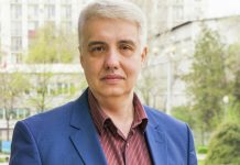 Политолог: Кыргызстан ждут непростые времена из-за ситуации в Казахстане