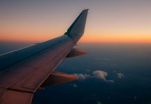 Аэропорт «Манас» опроверг информацию о прилете частных самолетов из Казахстана