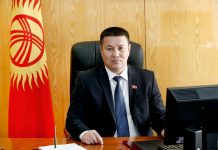 Талант Мамытов Викрам Рузахуновдун кармалышына байланыштуу кайрылуу жасады