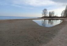 Странное явление: на Иссык-Куле резко упал уровень воды. ФОТО