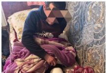 Мектеп директору окуучунун бутун тээп сындырды. Окуянын чоо-жайы