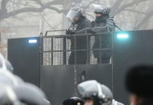 Беспорядки в Казахстане: в Нур-Султане и Астане также введен режим ЧП