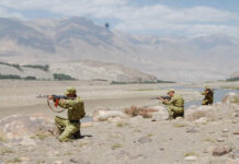 “Головной” жана Төрт-Көчө деген жерлерде ок атылып жатканы угулууда