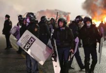 The Insider: В Атырау полиция застрелила протестующего