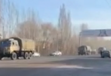 В Канте заметили колонну военной техники. ВИДЕО