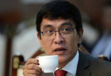 Эдиль Байсалов: Прекращайте учить, ведь главу кабмина зовут «Акылбек»