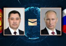 Жапаров менен Путин телефон аркылуу сүйлөштү