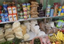 Таласта 50 үй-бүлөгө 2000 сомдук азык-түлүктөр таратылып берилди