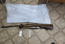 Таласта милиция ок атуучу курал менен этиятсыздыктан атып алган жаранды кармашты