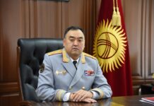 ИИМ министри Улан Ниязбеков Мекенди коргоочуларды куттуктады