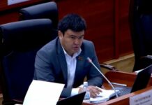 Эл өкүлү Айбек Маткеримов: Маркумдун көрүн казгандарга, сөөгүн жуугандарга сый акыны токтотуу керек