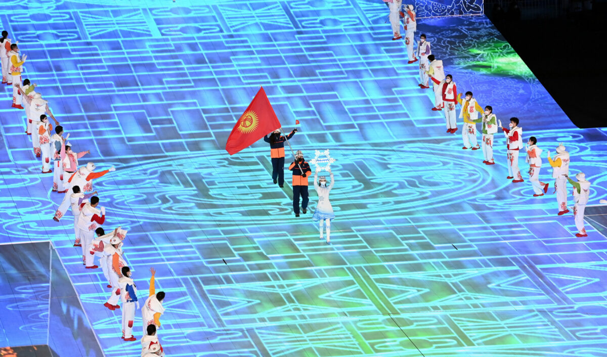 dos 1484 Садыр Жапаров посетил церемонию открытия Зимней Олимпиады в Пекине. ФОТО