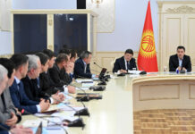 Садыру Жапарову показали 32 проекта холдинга «Наследие кочевников». Он одобрил