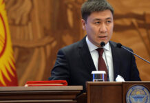 Алмазбек Бейшеналиев назначен министром образования и науки. Указ президента