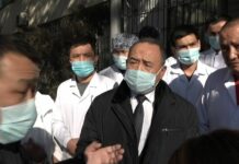 Скандал в БНИЦТиО. Нового директора центра и замглавы Минздрава не впустили в здание