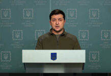 Зеленский предложил Путину сесть за стол переговоров