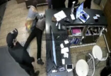 В баре Бишкека мужчина потерял сознание, а в это время у него украли кошелек