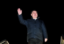 Пресс-секретарь президента пояснил, почему Садыр Жапаров полетел в Пекин на частном самолете