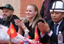 Валентина Шевченко посетила свою родную школу в Бишкеке. ФОТО