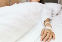 Забеременевшая в Таласе от отчима 13-летняя девочка родила, но ребенок умер