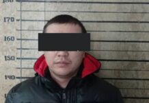 Мошенник «развел» бишкекчанина на $19 тысяч, обещая устроить его детей в вуз США