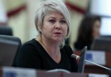 Ирина Карамушкина требует отменить регистрацию ряда кандидатов на перевыборах в Бишкеке