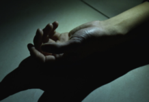 В Узгене жестоко убили 23-летнего парня. Подозреваемого задержали