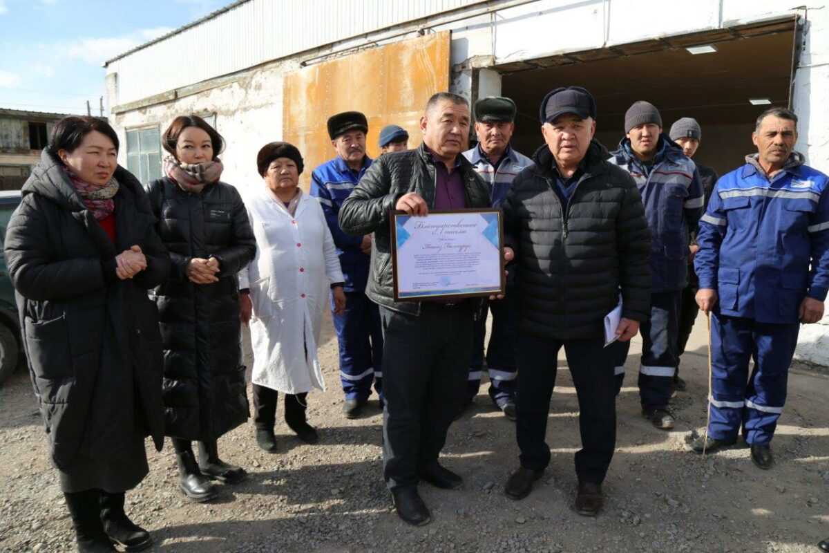 1 25 Feb 2022 Pomoshh litseyu v Balykchy PHOTOS «Кумтор» приобрел современное оборудование для профлицея в Балыкчи