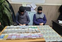 Двое братьев пытались подкупить сотрудника ГКНБ за $30 тысяч. ВИДЕО