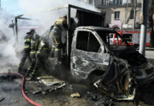 В результате падения ракеты в Донецке погибли порядка 20 человек, в том числе дети