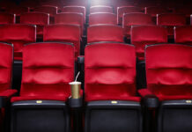 В Казахстане из-за антироссийских санкций закрываются кинотеатры