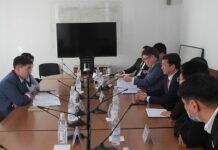 Замминистра экономики встретился с делегацией китайской компании Zijin Mining