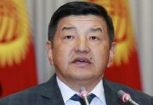 Кудайдан жок дегенде төрт-беш бала төрөлүшүн тилейли, – Жапаров