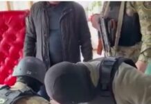 Ош шаарынын жашоочусунан 20 миӊ АКШ долларын опузалап талап кылган жаран кармалды