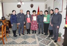 Нарын ОИИБи: Ички иштер органдары менен тыгыз кызматташкан айымдар сыйланды