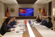 ИИМде Франциянын Улуттук жыйынынын депутаты Жак Мэр менен жолугушуу болуп өттү