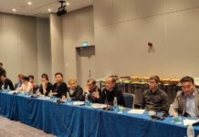 Глава Минэкономики обсудил с представителями бизнеса антикризисные меры