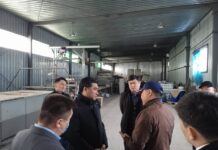 Глава Минэкономики провел выездное совещание в СЭЗ «Бишкек»