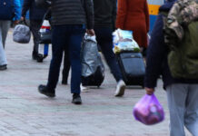 70 эвакуированных из Украины граждан КР возвращаются на родину через Турцию