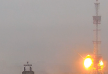 По телевышке в Киеве нанесли два ракетных удара. ВИДЕО