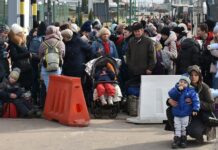 Активисты в Кыргызстане начали сбор средств в помощь беженцам из Украины