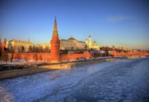 Россия жарандарына накталай акча колдонуунун жаңы эрежелерин киргизди