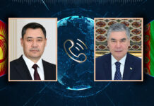 Жапаров переговорил по телефону с Гурбангулы и Сердаром Бердымухамедовыми