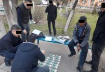 За вымогательство 300 тысяч сомов задержан лжесотрудник ГКНБ