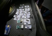 Электр тармагынын кызматкери пара алып жаткан жеринен кармалды