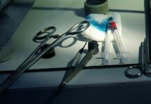 Смерть ребенка после обрезания. Завотделением Нацгоспиталя объявлен выговор, врач уволился