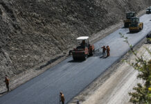 В Минтрансе рассказали, какие дороги в КР станут платными